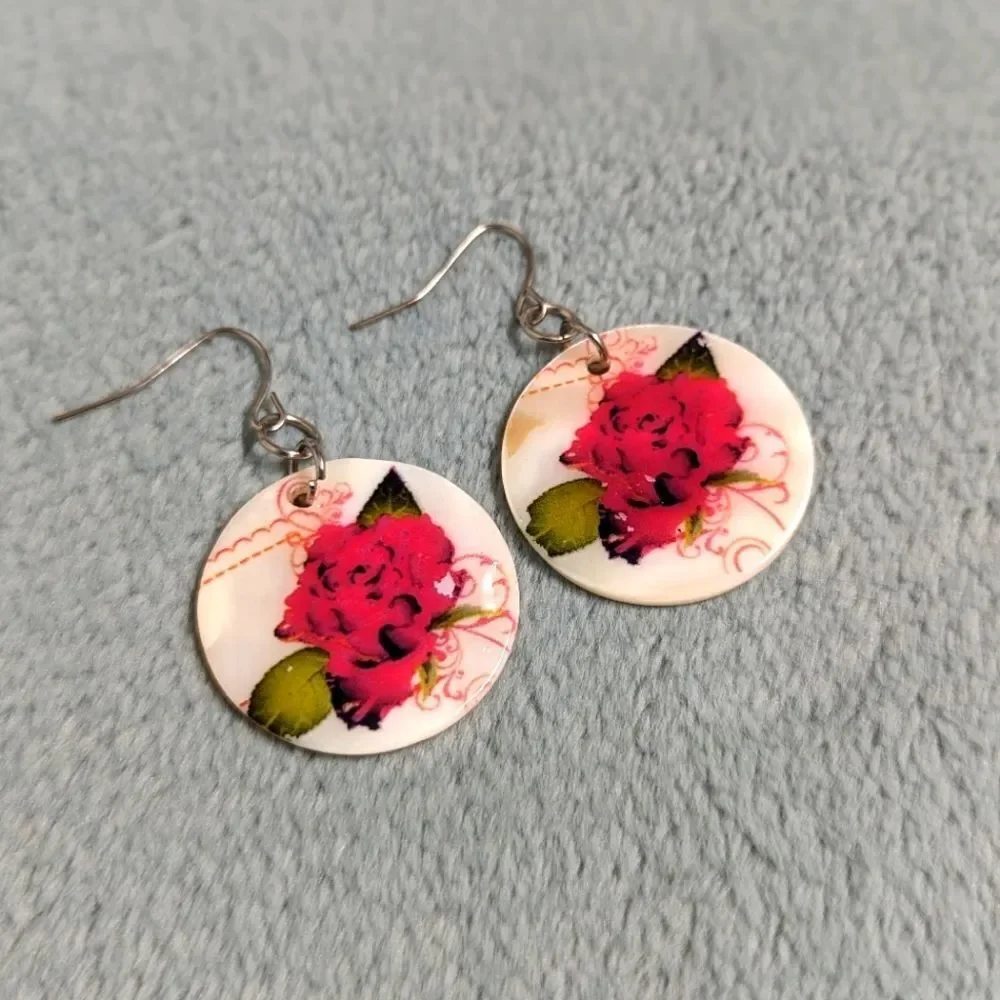 Vintage Mother of Pearl Disc Pierced  Earrings w/ Red Rose Motif - Picture 7 of 8